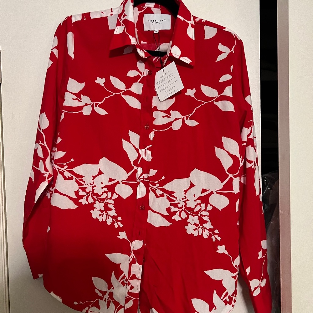 The Shirt NWT Size M